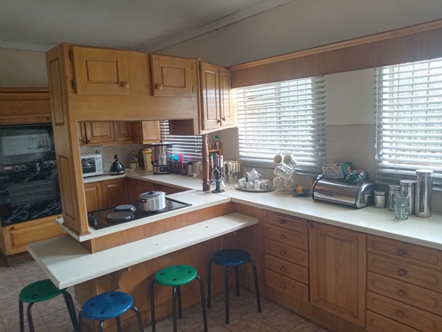 8 Bedroom Property for Sale in Roodewal Free State